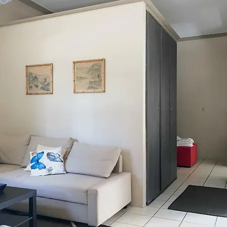 Apartment ☆chic Couple Getaway On Castle Grounds☆